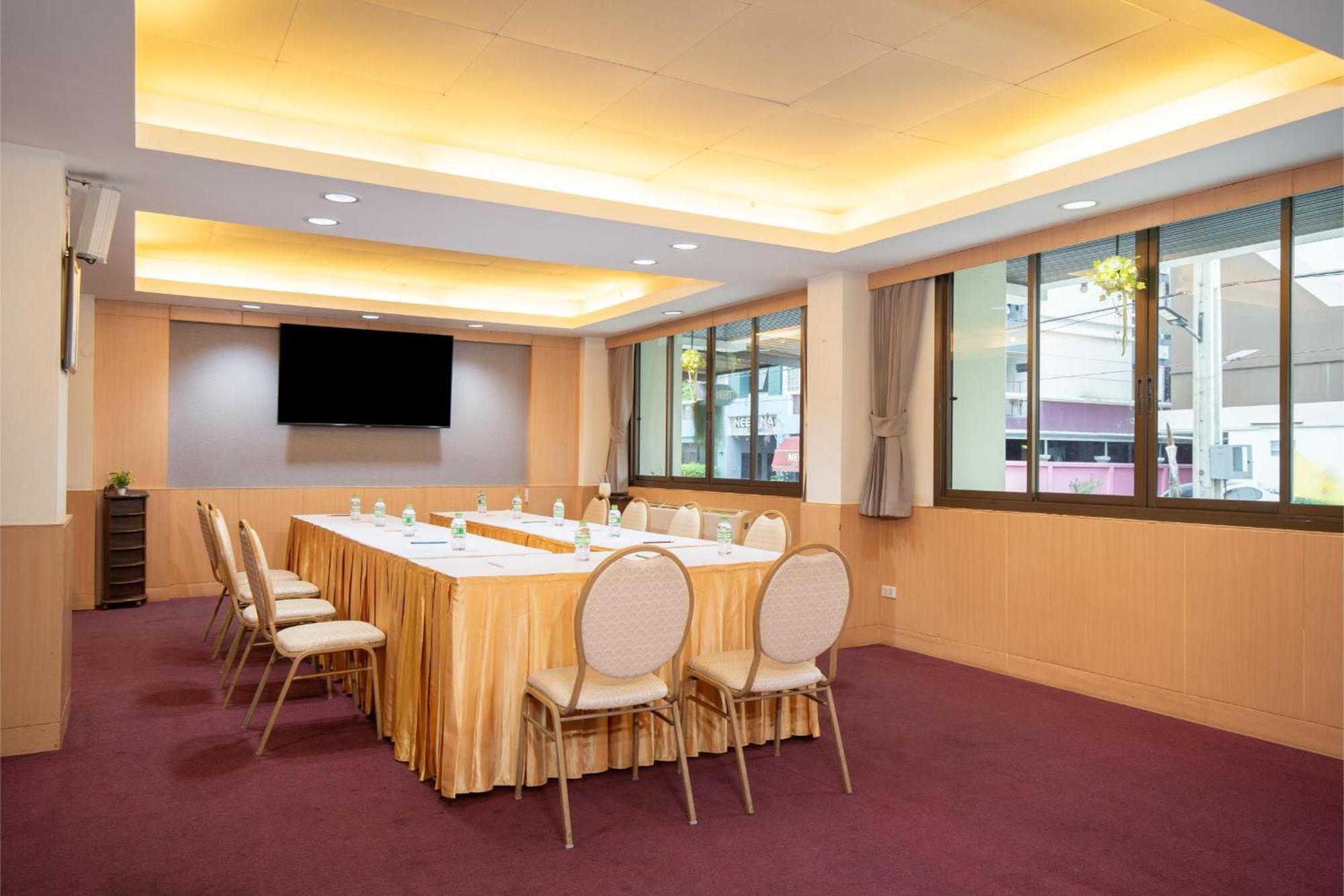 P-Park Hotel 방콕 외부 사진